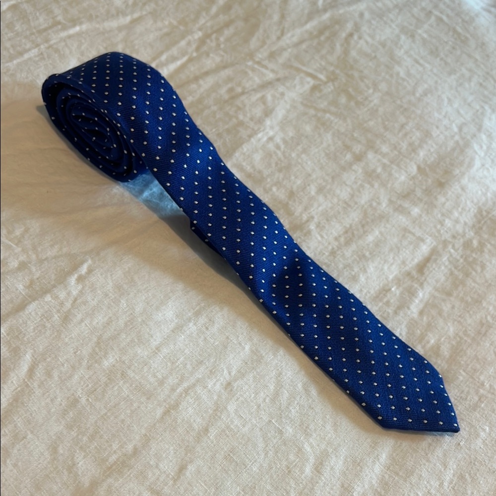 Penguin Blue with White Polka Dot Tie